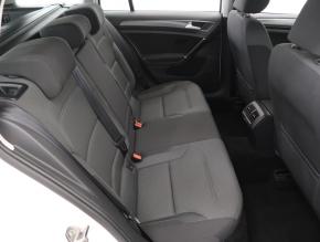 Volkswagen Golf  1.6 TDI 