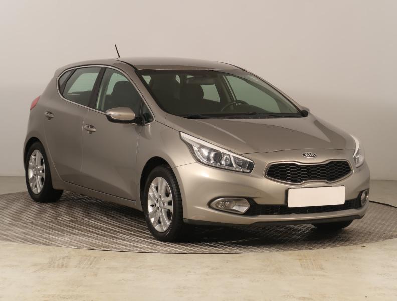 Kia Ceed  1.6 GDI