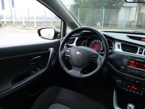 Kia Ceed  1.6 GDI 