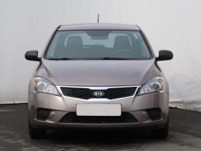 Kia Ceed  1.4 CVVT 