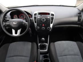 Kia Ceed  1.4 CVVT 