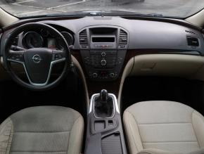 Opel Insignia  2.0 CDTI 