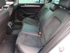 Volkswagen Passat  2.0 TDI 