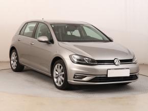 Volkswagen Golf  1.0 TSI 