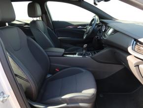 Opel Insignia  2.0 CDTI 