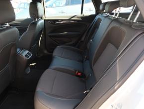 Opel Insignia  2.0 CDTI 