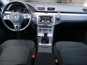 Volkswagen Passat  2.0 TDI 