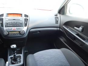 Kia Ceed  1.6 CRDi 