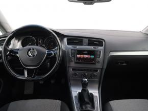 Volkswagen Golf  1.2 TSI 