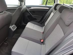 Volkswagen Golf  1.2 TSI 