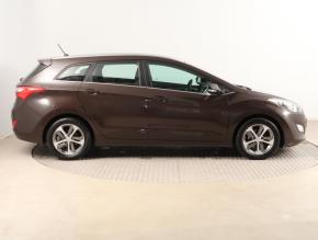 Hyundai i30  1.6 MPI 