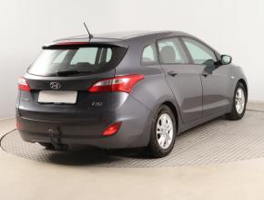 Hyundai i30  1.6 MPI 