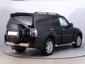 Mitsubishi Pajero  3.2 DI-D 