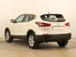 Nissan Qashqai  1.3 DIG-T 