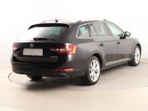 Škoda Superb  2.0 TDI 