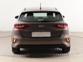 Kia Ceed  1.4 CVVT 