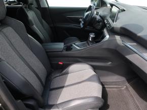 Peugeot 5008  1.6 BlueHDi 