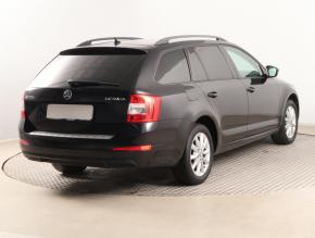 Škoda Octavia  1.6 TDI Elegance 