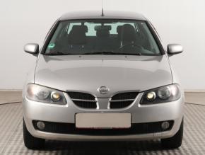 Nissan Almera  1.8 