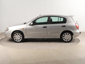 Nissan Almera  1.8 