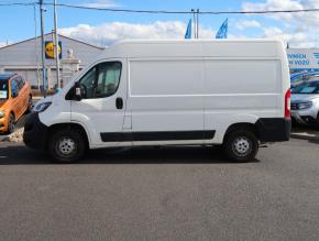 Peugeot Boxer  2.2 BlueHDi . 