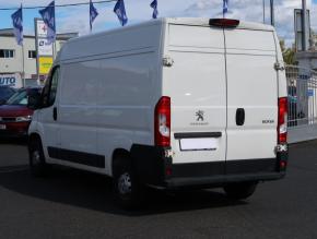 Peugeot Boxer  2.2 BlueHDi . 