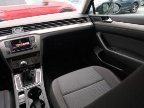 Volkswagen Passat  1.6 TDI Comfortline 