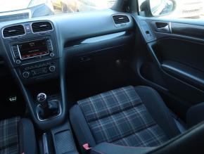 Volkswagen Golf  2.0 GTI 