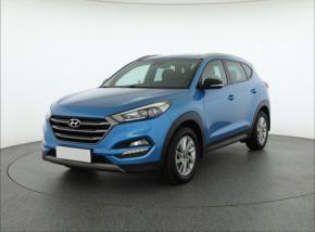 Hyundai Tucson  1.7 CRDi Trikolor 