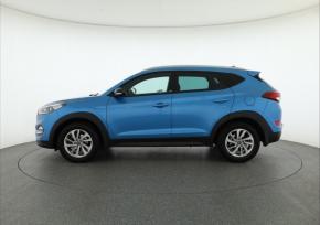 Hyundai Tucson  1.7 CRDi Trikolor 