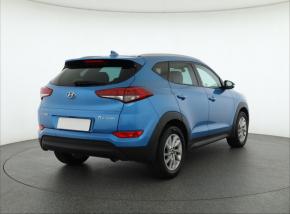 Hyundai Tucson  1.7 CRDi Trikolor 