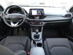 Hyundai i30  1.4 T-GDI 