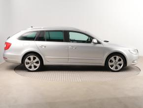 Škoda Superb  2.0 TDI Elegance 