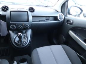 Mazda 2  1.3 i 