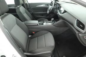 Opel Insignia  2.0 CDTI 