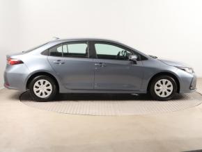 Toyota Corolla  1.5 VVT-i Active 