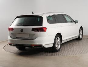 Volkswagen Passat  2.0 TDI 