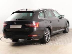 Škoda Superb  2.0 TSI Laurin&Klement 