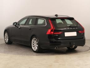 Volvo V90  D4 AWD 