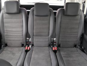 Volkswagen Touran  2.0 TDI 