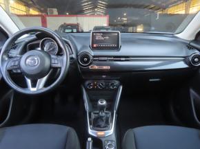 Mazda 2  1.5 16V 