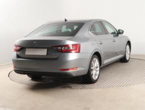 Škoda Superb  2.0 TDI Style 