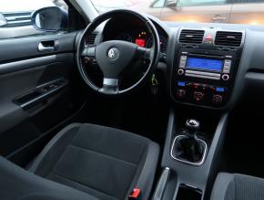 Volkswagen Golf  2.0 TDI 