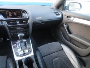 Audi A5  2.0 TDI 