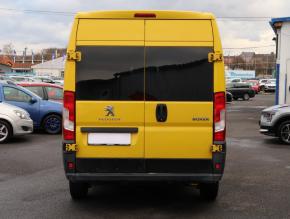 Peugeot Boxer  2.0 BlueHDi 