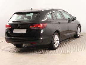 Opel Astra  1.5 CDTI 