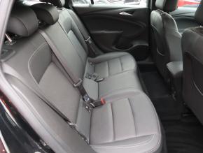 Opel Astra  1.5 CDTI 