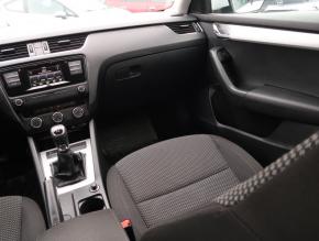 Škoda Octavia  1.6 TDI Ambition Plus 