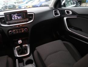 Kia Ceed  1.0 T-GDI 