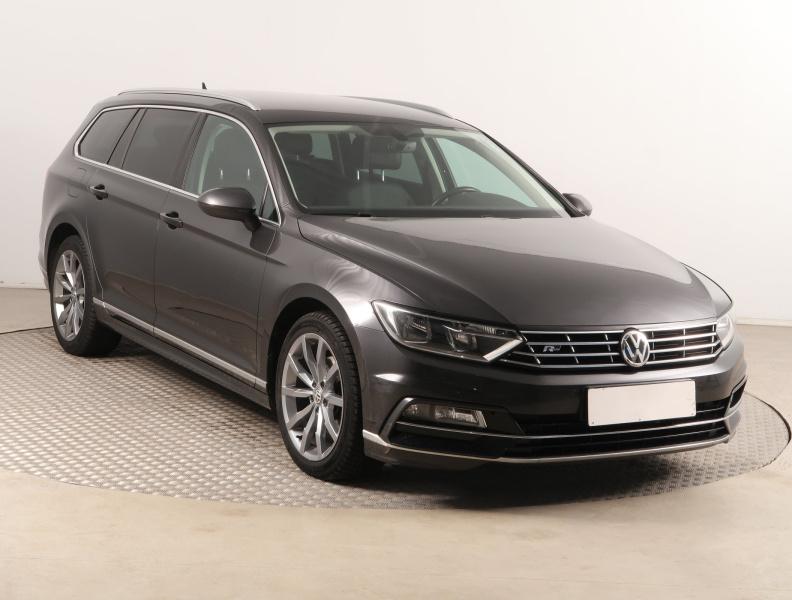 Volkswagen Passat  2.0 TDI R-Line